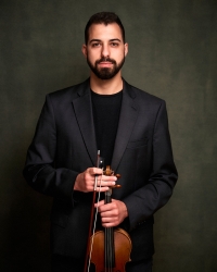 Du&scaron;an Obrenović, violin