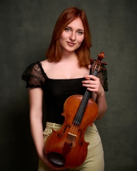 Marija Božić, viola